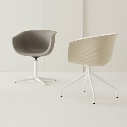 Derby chair